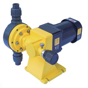 Pompe doseuse Runhengtai, hauteur de refoulement 100 m, pression 380 psi, corps en PVC, pour traitement de l'eau - Product Image 3