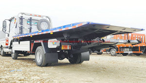 Camión ISUZU de alta calidad con tracción en las cuatro ruedas 4WD, camión con plataforma elevadora, camión grúa de plataforma deslizante ISUZU de 3 toneladas, camión de auxilio ISUZU en venta - Product Image 6