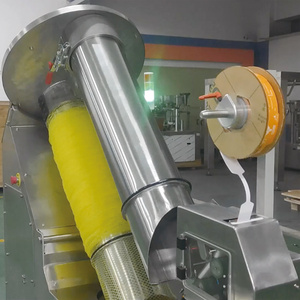 Machine d'emballage entièrement automatique <span class=keywords><strong>TOUPACK</strong></span> à commande PLC, étanche, pour le remplissage de sacs en filet et de pochettes en plastique pour citrons - Product Image 2