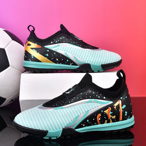 Chaussures de football unisexes pour <span class=keywords><strong>enfants</strong></span> et hommes, tige en PVC, semelle extérieure en caoutchouc, chaussures de football d'entraînement d'hiver, à enfiler, durables, de haute qualité - Product Image 1