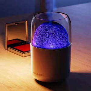 Venta caliente 300ML USB Powered LED Mini humidificador de niebla de aromaterapia con diseño de volcán para uso doméstico en automóviles y oficinas - Product Image 4