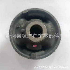Silentbloc de bras d'essieu avant Toyota Corolla 48655-12180, pièce de rechange neuve - Product Image 2