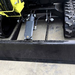 Spedizione Gratuita, Escavatore EPA da 1,3 Tonnellate, 3,5 Tonnellate, 4 Tonnellate con Motore Euro5, Scavatore Cingolato, Mini Escavatore Agricolo da 1 Tonnellata in Vendita - Product Image 6