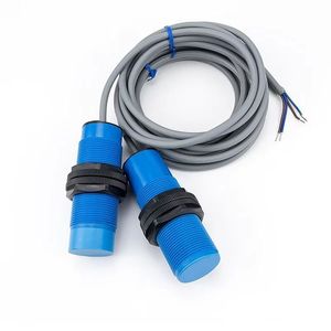 LUOSHIDA MA2T-S0802P-O3A2 Full Metal Magnetic Proximity Sensor with Screw Mounting Position Detection PNP/NPN Output - Product Image 1