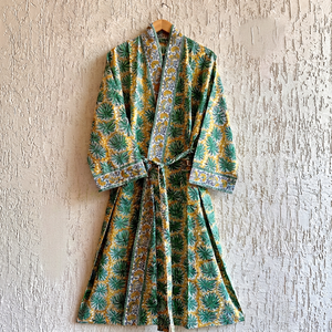 Kimono de Algodón con Estampado Floral, Bata de Verano, Ropa de Dormir, Kimono Corto, Talla Única, Bata Hecha a Mano, Cubrebaño de Playa - Product Image 1