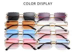 Occhiali da Sole di Lusso Sades di Alta Qualità, Design Rettangolare Unico, Nuova Collezione 2024, Occhiali da Sole Oversize di Lusso - Product Image 6