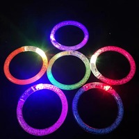 Bracelet lumineux extérieur à changement de couleur, idéal comme cadeau décoratif pour les festivals et soirées à thème néon