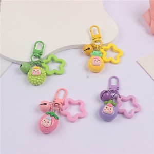 Llaveros de muñecas de frutas coloridas, bonitos dijes de estrella y campana, accesorios para fundas de auriculares y bolsos, paquete al por mayor - Product Image 4
