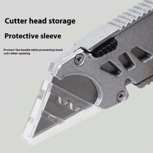 Cuchillas Retráctiles de Acero de Grado 18mm para Cuchillo de Electricista, Herramientas Manuales Personalizables OEM para Cortar Papel y Metal con Precisión - Product Image 5