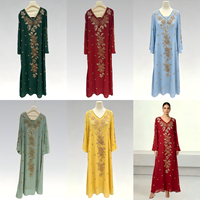 Abaya de Soirée de Luxe de Dubaï, Robe Longue Formelle Kaftan avec Broderie Dorée Perlée à la Main et Robe Intérieure en Maille à Manches Longues