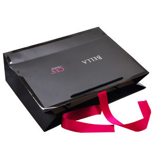 Sac en papier noir écologique de luxe pour le shopping, artisanal, imprimé avec un ruban, poignée torsadée pour les vêtements, les chaussures, lamination mate - Product Image 4