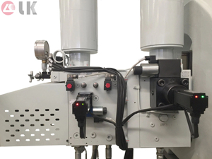 Máquina de fundición en cámara fría serie LK DCC400 con equipo servoestable para la fabricación de herrajes de aleación de aluminio y magnesio - Product Image 5