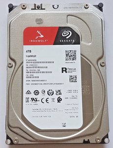 Disco Duro Iron Wolf <span class=keywords><strong>ST4000VN006</strong></span> de 4 TB, 3.5 Pulgadas, NAS, SATA 3.0, 5400 rpm - Product Image 2