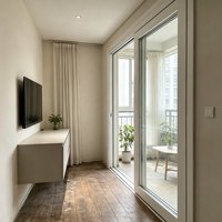 Porte coulissante UPVC à cadre ultra-fin et large vue pour condo urbain de luxe, zone d'éclairage maximale