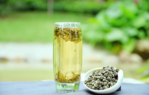 Échantillon gratuit Top Qualité Qu Luo Wang Saveur De Jasmin Rond Perles de Dragon de Thé Avec Bouton Blanc - Product Image 4