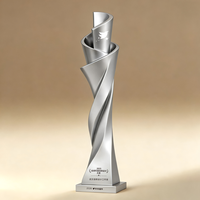 Nouveau Trophée en Résine et Métal 2026 Personnalisé pour Employé Exceptionnel et Équipe d'Honneur – Coupe de la Gloire Dorée Plaqué Or