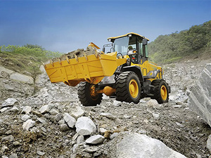 Mini-chargeuse sur pneus à prix avantageux, homologuée CE, 4 roues motrices, mini-chargeuse sur pneus économique L948F - Product Image 4