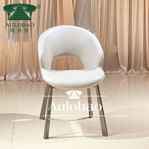 Chaise de salle à manger en cuir véritable, style nordique moderne - Product Image 2