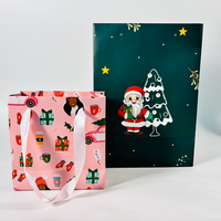 Sac cadeau en papier pour les fêtes avec poignée découpée, taille et design personnalisés pour les boutiques de détail, emballage de cadeaux de Noël
