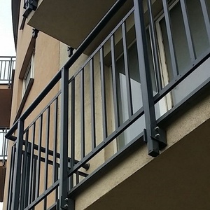 Side Mounted Metal Vertical Balcony Railing Grill Designs Outdoor Aluminum Alloy Balcony <strong>Guardrail</strong> Welding-Free Fence - Product Image 4