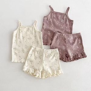 Conjunto de <span class=keywords><strong>Pijama</strong></span> de Dos Piezas para Niñas, Estilo Coreano, de Algodón, con <span class=keywords><strong>Tirantes</strong></span>, Estampado Floral, para Verano - Product Image 3