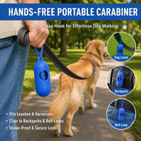 Distributeur de sacs à déjections canines en forme de capsule, support portable pour nettoyage des excréments d'animaux avec clip de laisse mains libres, vente en gros, logo personnalisé OEM