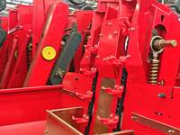 Nouvelle Semoir à pommes de terre en acier à 2 rangs HONGZHU Shandong de haute qualité, machine de semis fiable pour usage agricole, garantie 1 an, haute performance