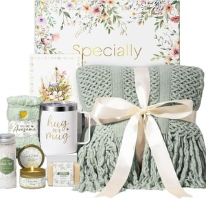 8 Pcs Luxury Insulated Gift Set for Her Mug Socks <b>Blanket</b> Candle Soap Bath Salt Nordic Handmade Mother's Day Present <b>Box</b> - Product Image 5
