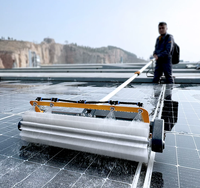 Brosse de nettoyage de panneaux solaires portative LY-SG5, nettoyeur photovoltaïque électrique en gros avec perche télescopique pour usage commercial et résidentiel, Shandong