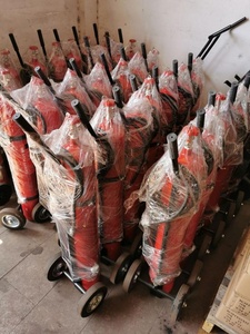 Vendita calda trasportabile gas <span class=keywords><strong>co2</strong></span> spruzzo 10kg 12kg fuoco estintore - Product Image 3