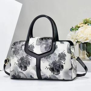 Spring And Summer New Korean-style Hbags <b>Large</b> , Simple Versatile, Single-shoulder <b>Pillow</b> , Trendy Elegant, Middle-aged Women's - Product Image 1