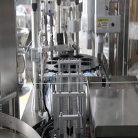 Machine automatique de remplissage, sertissage et bouchage de flacons ampoules en verre stériles de 10 ml, machines de remplissage de flacons de poudre aseptique