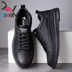Nuevos zapatos de moda para hombre, zapatos de suela blanda, zapatos informales de suela baja, zapatos informales de cuero para hombre - Product Image 2