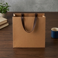 Sacs de courses biodégradables en papier kraft avec poignées en ruban, sans couture, fond sans pli, 6 tailles, logo personnalisé, vente en gros, pour bougies