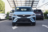Prix Réduit Geely Coolray 5 Places Essence SUV Compact Conduite à Gauche Voiture Neuve pour l'Exportation