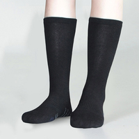 Haute qualité professionnel adulte noir étiquette personnalisée coton Nylon anti-dérapant poignée Ballet danse genou chaussettes lâche pile de chaussettes
