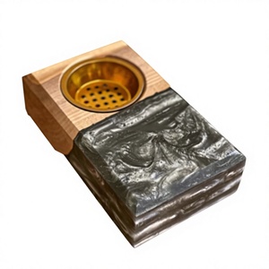 Brûleur d'encens en résine époxy exquise par Crown Scent, support d'oud design en bois de santal massif, religieux, écologique, indien, de qualité supérieure - Product Image 1