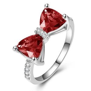 Bague nœud papillon H279 en argent sterling 925 plaqué rhodium avec strass en cristal taille triligne, bijou cadeau pour femme - Product Image 2