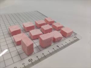 Gelato Liofilizzato Zhongbao, Alta Qualità, Gusto Mango e Fragola, Texture Morbida, Snack alla Frutta Premium Pronto da Mangiare, 38g - Product Image 1