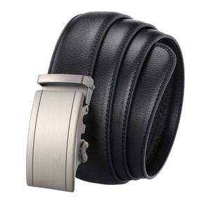 LQbelt Factory <span class=keywords><strong>cintura</strong></span> con fibbia automatica da <span class=keywords><strong>uomo</strong></span> cinture in pelle crosta per <span class=keywords><strong>uomo</strong></span> <span class=keywords><strong>cintura</strong></span> a cricchetto <span class=keywords><strong>bianca</strong></span> LOGO personalizzato Stock all'ingrosso - Product Image 4