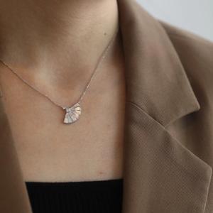 Exquisite S925 Pure <b>Silver</b> Snowflake Dynamic <b>Pendant</b> Necklace <b>with</b> Ice Crystal Full Diamond Set <b>Chain</b> Niche Platinum Jewelry - Product Image 4
