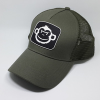 Casquette de camionneur verte en maille avec patch en caoutchouc PVC logo singe, casquette de baseball décontractée pour l'extérieur