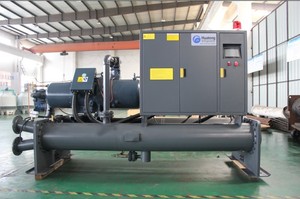 Système de refroidissement et de chauffage par compresseur à vis à eau pour climatisation industrielle/commerciale, adapté aux bâtiments et aux unités de traitement d'air (UTA) industrielles - Product Image 1