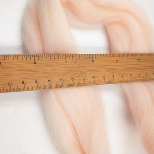 Hilo de <span class=keywords><strong>Lana</strong></span> <span class=keywords><strong>Merino</strong></span> Gruesa Super Roving 100% Australiana de <span class=keywords><strong>21</strong></span> <span class=keywords><strong>Micras</strong></span> 66s de Yarn Craftsman Retail - Product Image 6