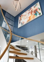 Acier inoxydable escalier incurvé avec le blanc stringer main courante personnalisée