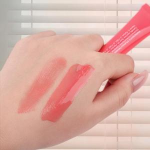 ลิปกลอสเนื้อน้ำประกายหวานละมุน แบรนด์ส่วนตัว 10 สี บรรจุหลอด รับทำโลโก้ กันน้ำ ติดทนนาน สำหรับใช้ในชีวิตประจำวัน - Product Image 4