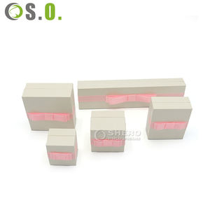 Boîte en papier imitation cuir de haute qualité, blanche, pour mariage, cadeau, emballage de bijoux personnalisé, boîte à bijoux avec nœud - Product Image 2