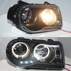 Feux avant à LED Angel Eyes pour <span class=keywords><strong>Chrysler</strong></span> 300C, années 2005 à 2010, SN - Product Image 1