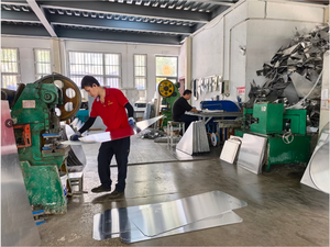 Set <span class=keywords><strong>di</strong></span> Segnali Stradali Filippini Conformi LTO - Proibito Gire a Sinistra/Proibito l'Ingresso/Bawal Lumusot Segnali Stradali - Product Image 5