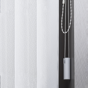 ستائر عمودية كهربائية ذكية أوتوماتيكية من Sisheng بمواد قماشية مقاومة للماء وصديقة للبيئة للاستخدام في غرفة المعيشة - Product Image 3
